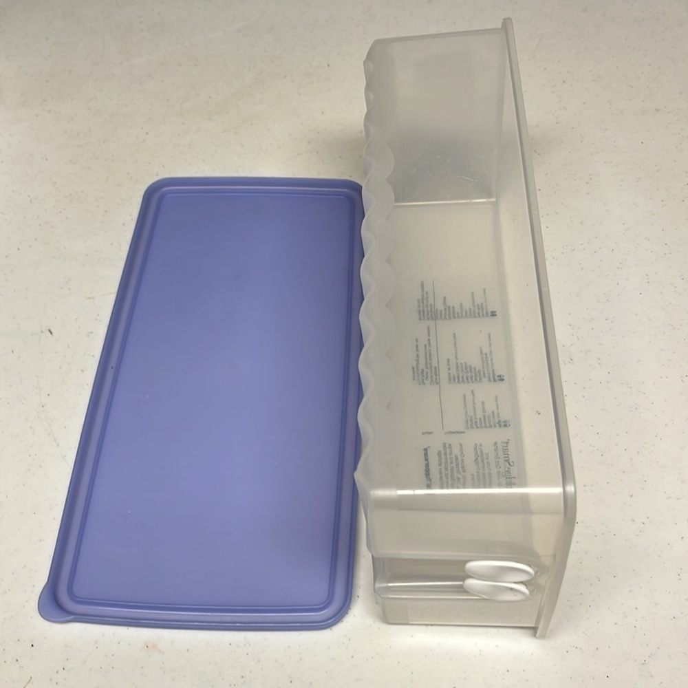 Tupperware FridgeSmart Produce Keeper Vented Vegetable Storage Container - Picture 5 of 12